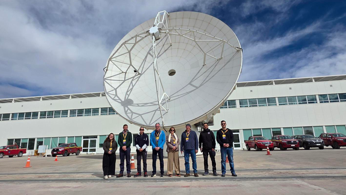 ALMA Welcomes British Ambassador and UK Astronomer Royal to Observatory Facilities